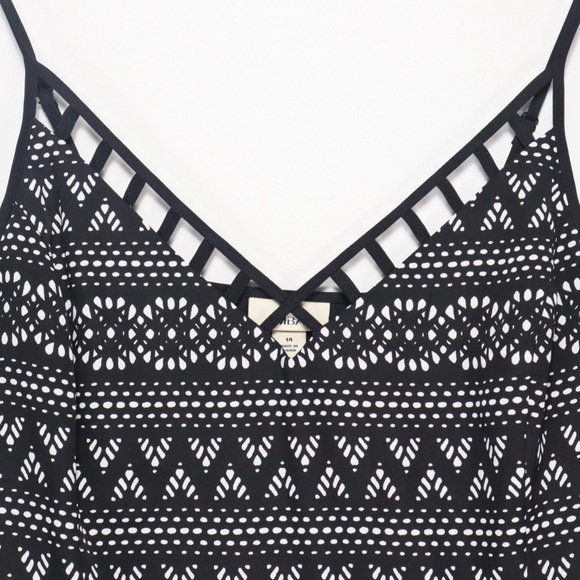 Ambar Dress Women’s Size 14 A-line Geometric Black White Sleeveless Casual Flowy - Picture 3 of 14